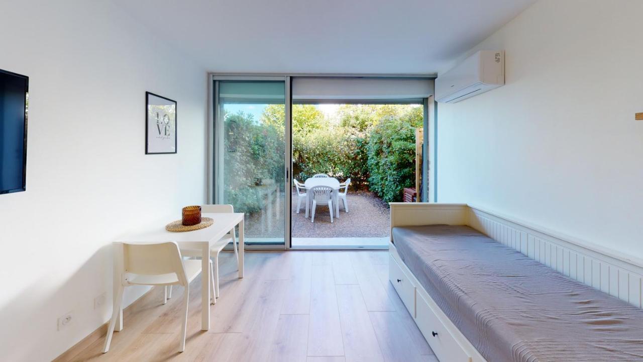 Magnifique Rez De Jardin 4 Couchages Daire Agde Dış mekan fotoğraf